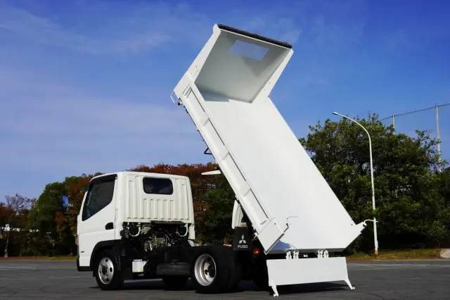三菱 キャンター TPG-FBA30(2WD)の写真20