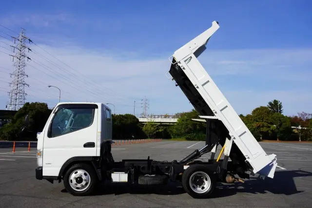三菱 キャンター TPG-FBA30(2WD)の写真21