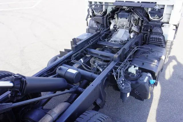 三菱 キャンター TPG-FBA30(2WD)の写真30