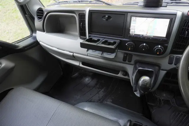 三菱 キャンター TPG-FBA30(2WD)の写真44