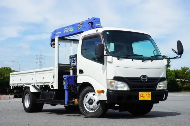 日野 デュトロ SKG-XZU650M(2WD)の写真10