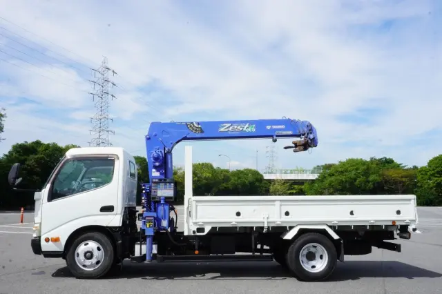 日野 デュトロ SKG-XZU650M(2WD)の写真14