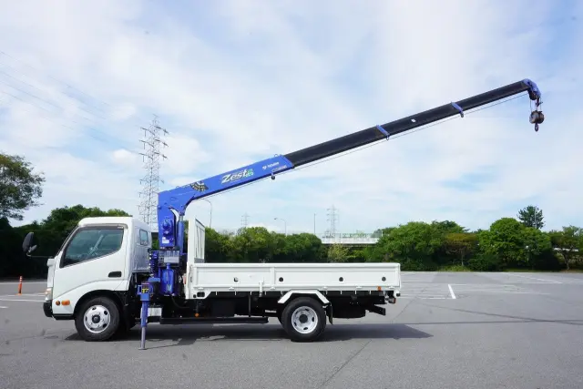 日野 デュトロ SKG-XZU650M(2WD)の写真22