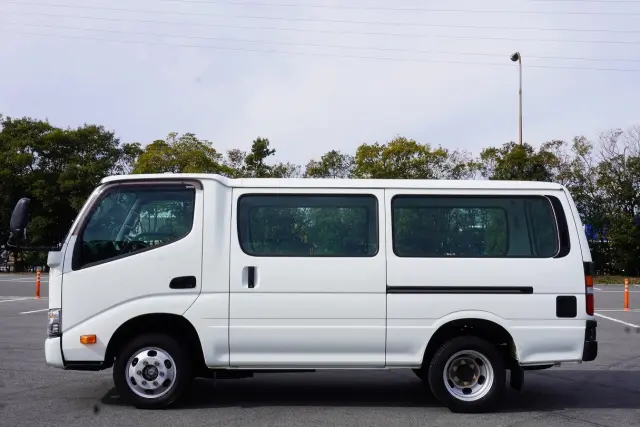 トヨタ ダイナ LDF-KDY241V(2WD)の写真12
