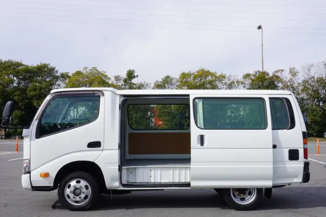 トヨタ ダイナ LDF-KDY241V(2WD)の写真16