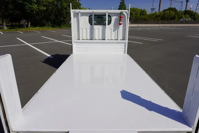 日産 アトラス TKG-SZ2F24(2WD)の写真4