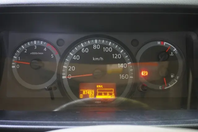 日産 アトラス TKG-SZ2F24(2WD)の写真5