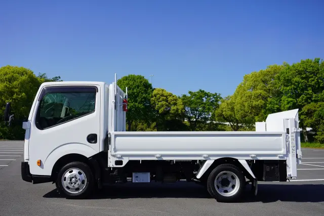 日産 アトラス TKG-SZ2F24(2WD)の写真13