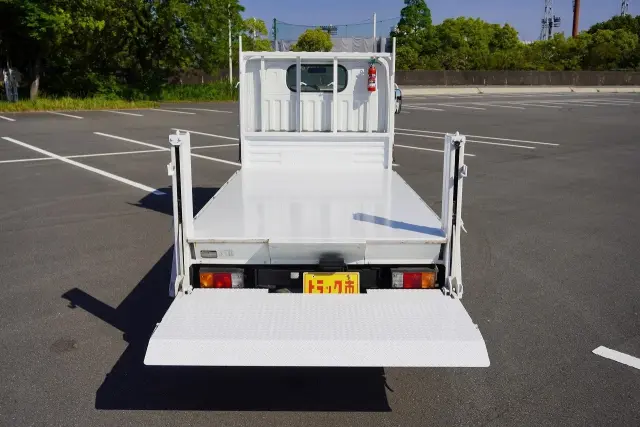 日産 アトラス TKG-SZ2F24(2WD)の写真17