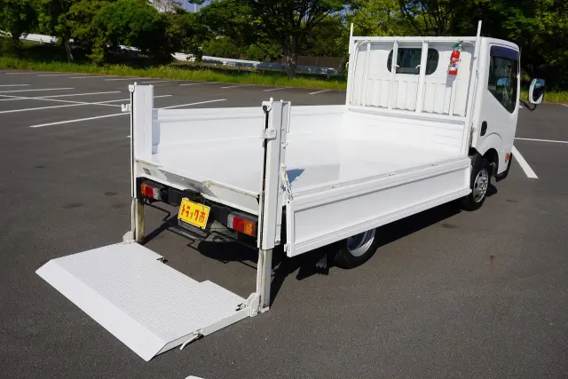 日産 アトラス TKG-SZ2F24(2WD)の写真22