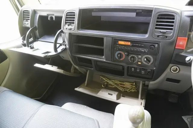 日産 アトラス TKG-SZ2F24(2WD)の写真43