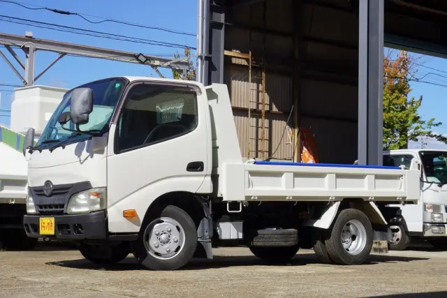日野 デュトロ TKG-XZC610T(2WD)の写真8
