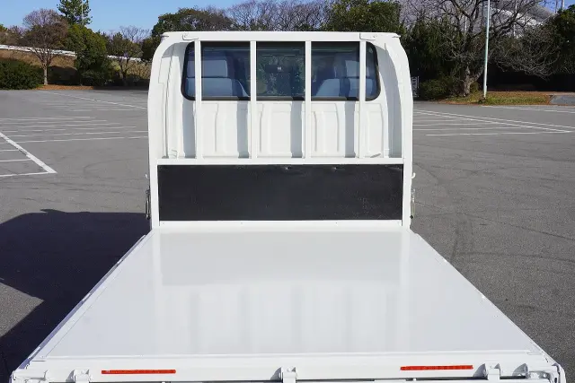 マツダ タイタン TRG-LHS85A(4WD)の写真5