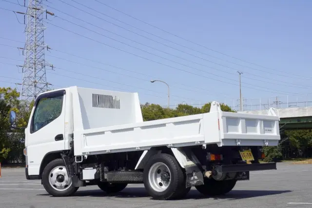 三菱 キャンター 2PG-FBA60(2WD)の写真13