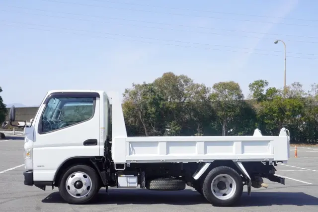 三菱 キャンター 2PG-FBA60(2WD)の写真14