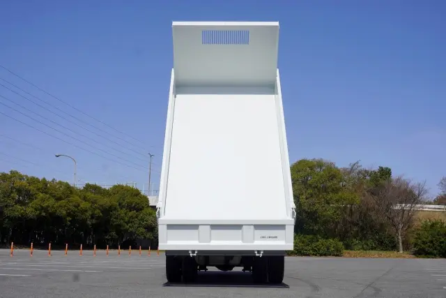 三菱 キャンター 2PG-FBA60(2WD)の写真19