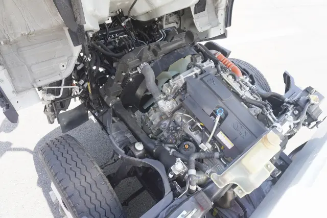 三菱 キャンター 2PG-FBA60(2WD)の写真24