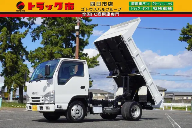 いすゞ エルフ TPG-NJR85AD(2WD)の写真1