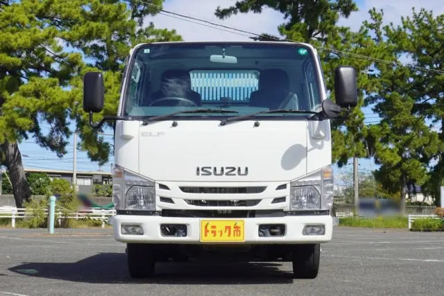 いすゞ エルフ TPG-NJR85AD(2WD)の写真9