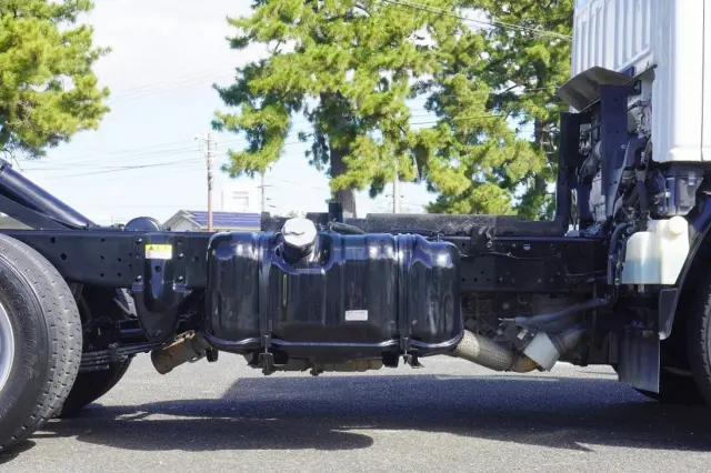 いすゞ エルフ TPG-NJR85AD(2WD)の写真33