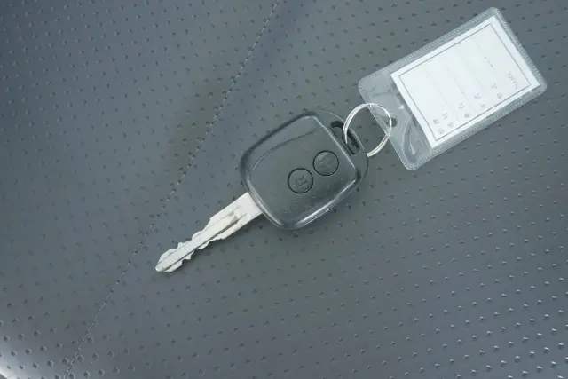 いすゞ エルフ TPG-NJR85AD(2WD)の写真49