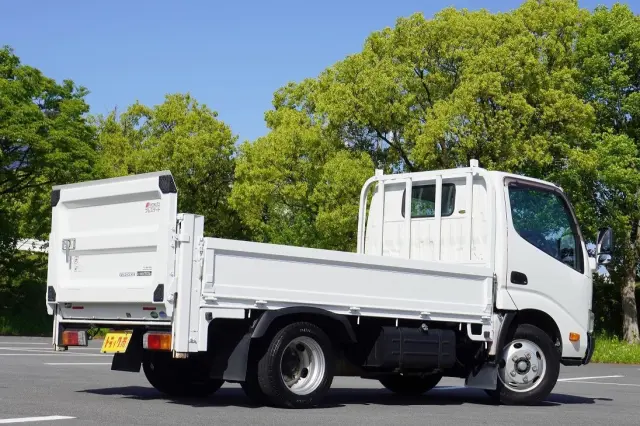 トヨタ トヨエース TKG-XZU605(2WD)の写真2