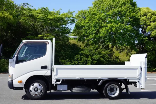 トヨタ トヨエース TKG-XZU605(2WD)の写真13