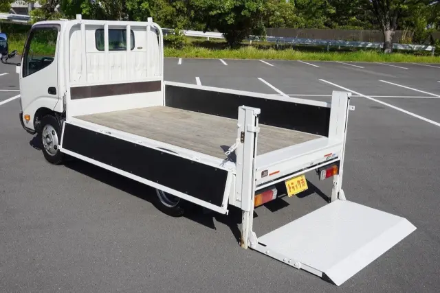 トヨタ トヨエース TKG-XZU605(2WD)の写真20