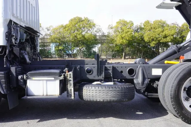 三菱 キャンター TKG-FBA30(2WD)の写真30