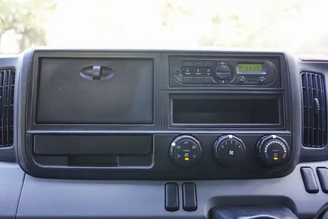 三菱 キャンター TKG-FBA30(2WD)の写真46