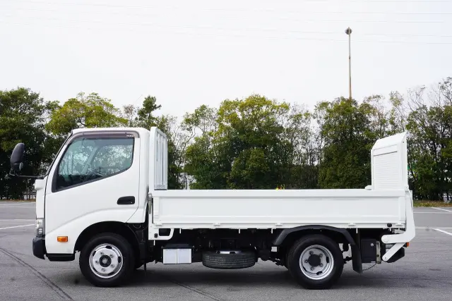 日野 デュトロ TKG-XZC605m(2WD)の写真12