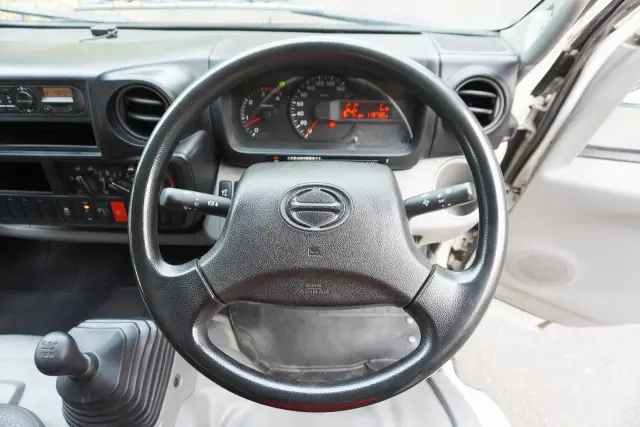 日野 デュトロ TKG-XZC605m(2WD)の写真38