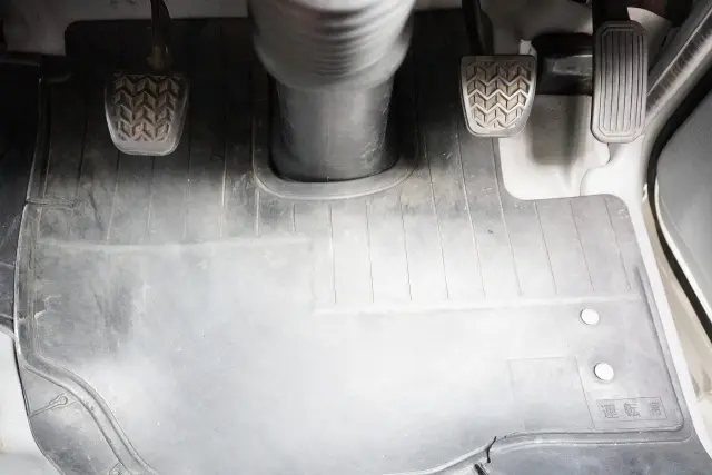 日野 デュトロ TKG-XZC605m(2WD)の写真40