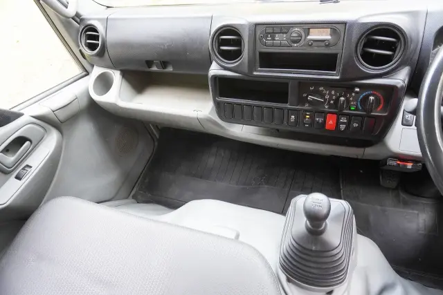 日野 デュトロ TKG-XZC605m(2WD)の写真41