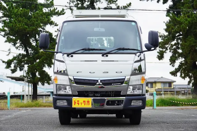三菱 キャンター 2PG-FEAV0(2WD)の写真7