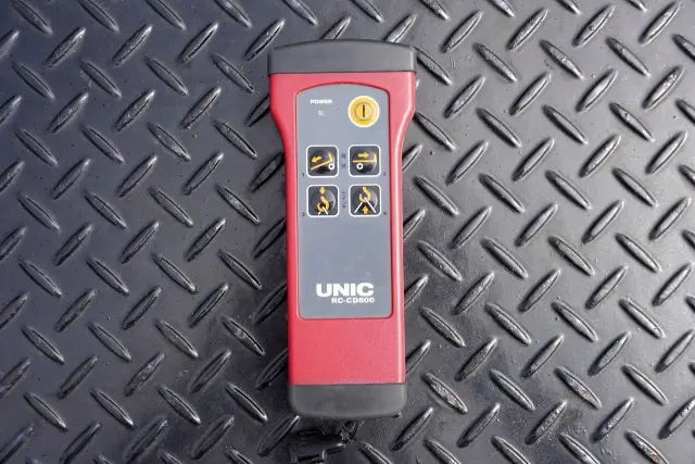 いすゞ エルフ 2RG-NPR88N(2WD)の写真7