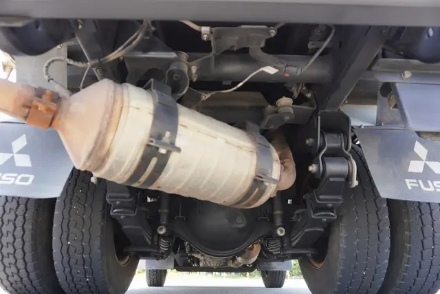 三菱 キャンター TKG-FBA60(2WD)の写真6