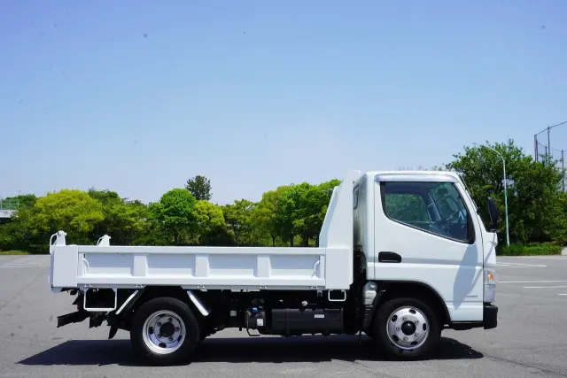 三菱 キャンター TKG-FBA60(2WD)の写真10