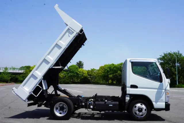 三菱 キャンター TKG-FBA60(2WD)の写真18