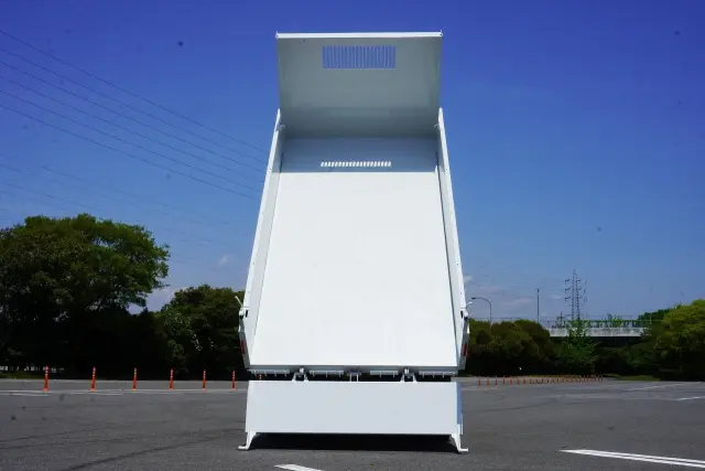 三菱 キャンター TKG-FBA60(2WD)の写真19