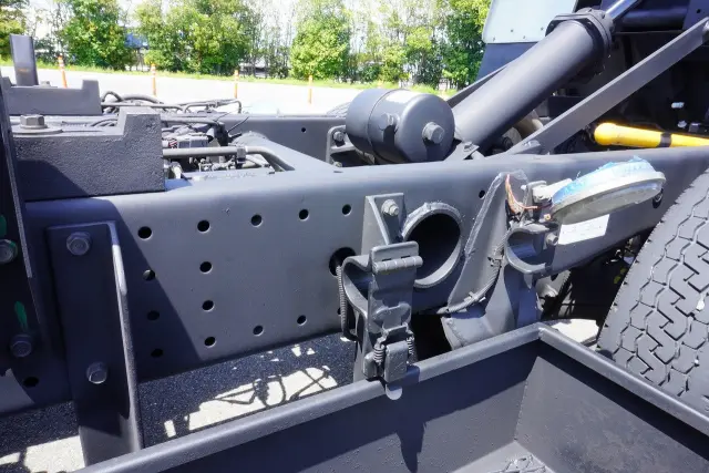 三菱 キャンター TKG-FBA60(2WD)の写真35