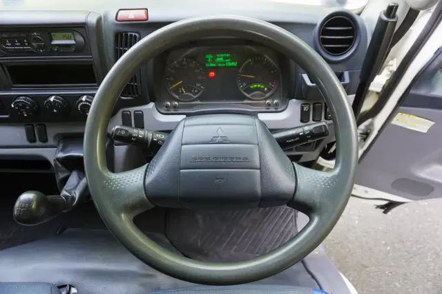 三菱 キャンター TKG-FBA60(2WD)の写真43