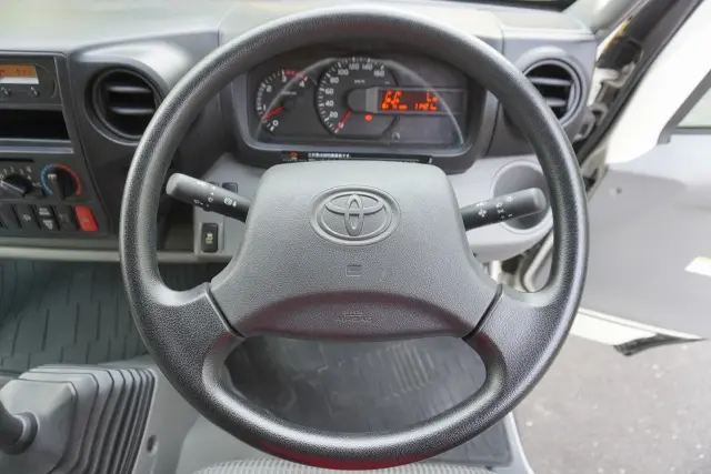 トヨタ トヨエース TKG-XZU775(4WD)の写真39