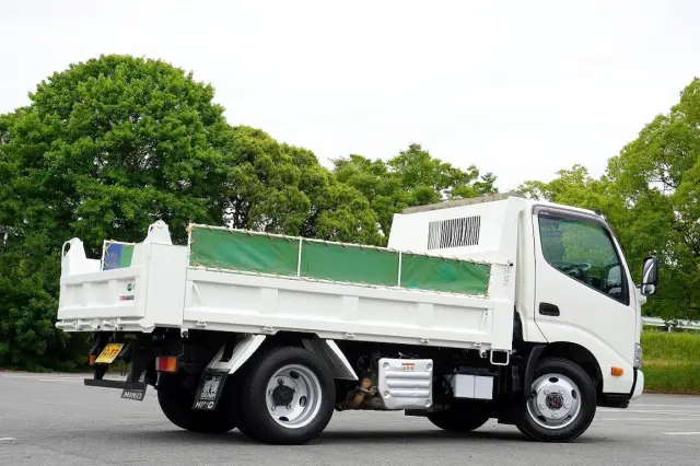 日野 デュトロ 2KG-XZU675T(4WD)の写真2