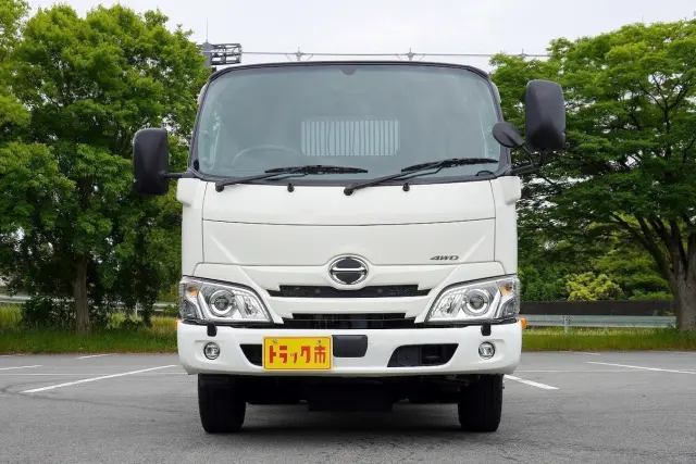 日野 デュトロ 2KG-XZU675T(4WD)の写真9