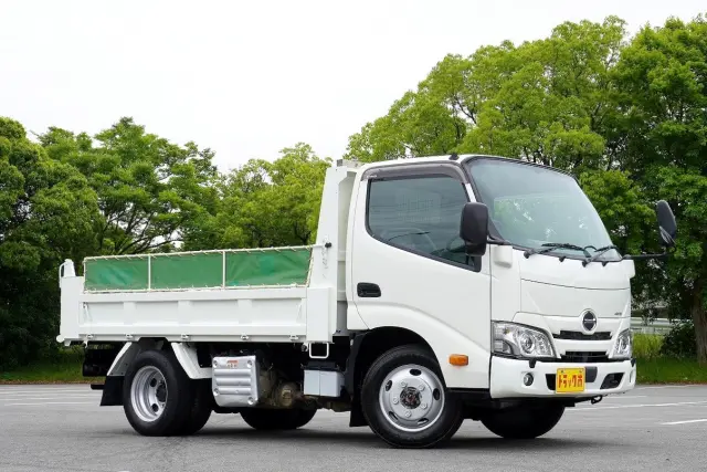 日野 デュトロ 2KG-XZU675T(4WD)の写真10