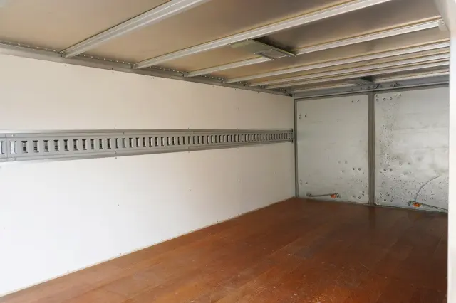 日産 アトラス TKG-SZ2F24(2WD)の写真11