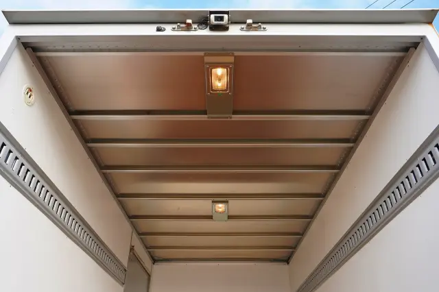 日産 アトラス TKG-SZ2F24(2WD)の写真18