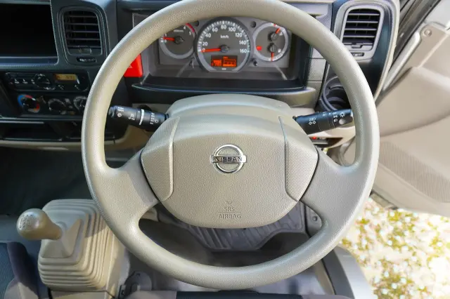 日産 アトラス TKG-SZ2F24(2WD)の写真36