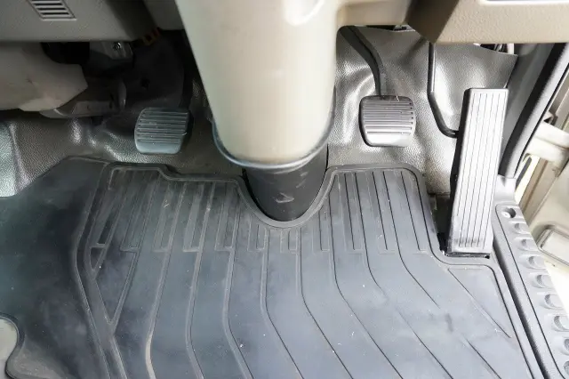 日産 アトラス TKG-SZ2F24(2WD)の写真39